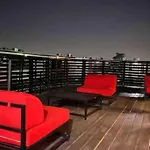Beautiful/Spacious 2 Bedroom Houston Near Galleria