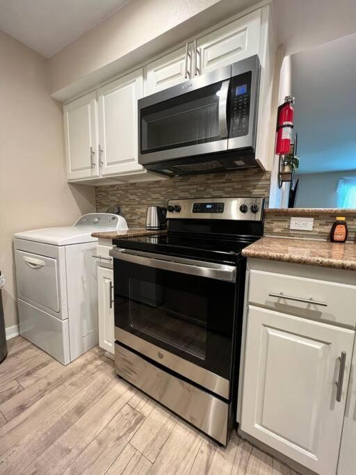 Beautiful/spacious 2 Bedroom Near Galleria Daire Houston