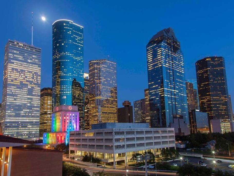 Daire Beautiful/spacious 2 Bedroom Near Galleria Houston